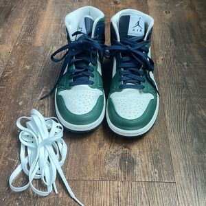 Air Jordan high tops